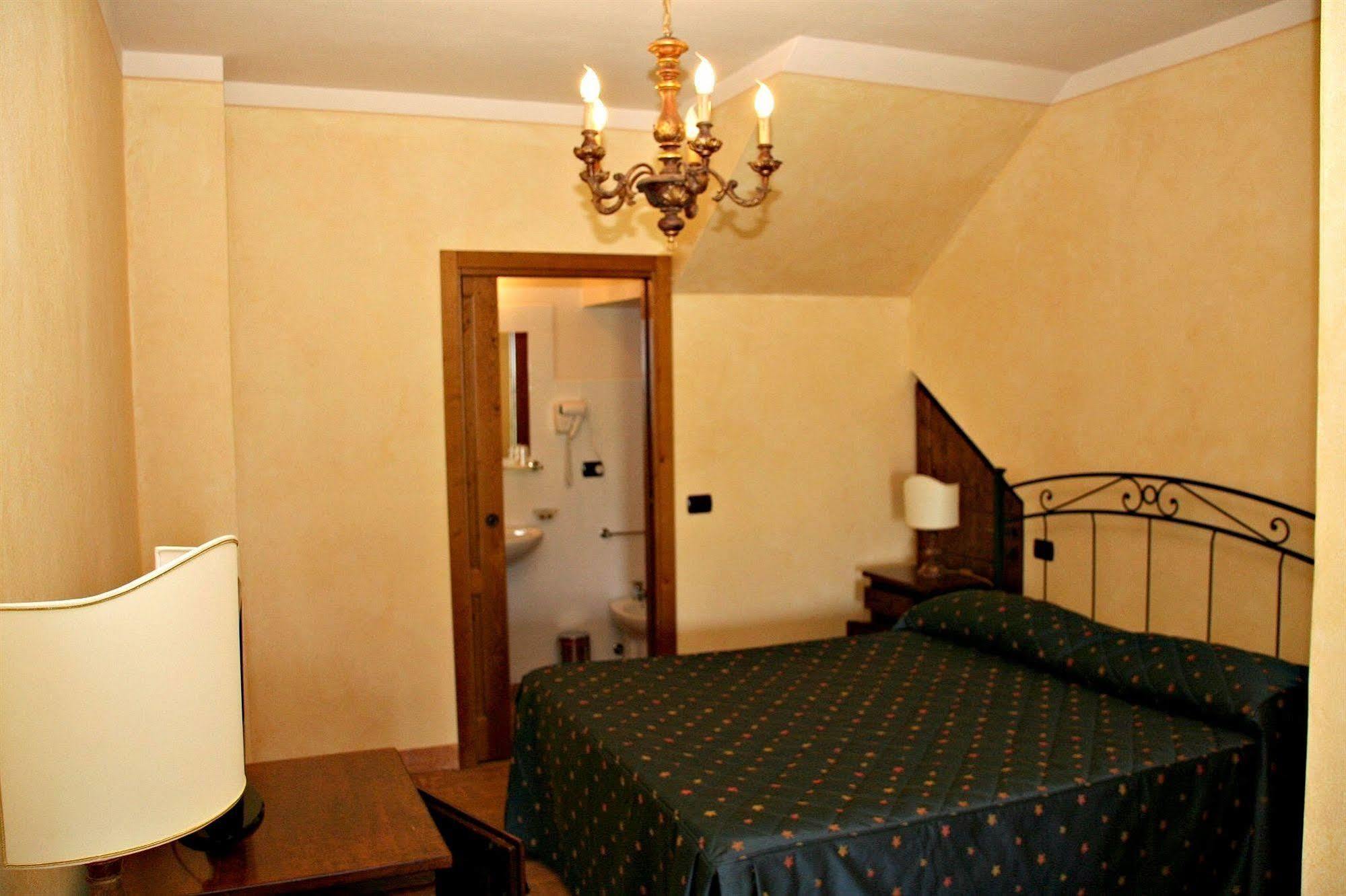 Villa Rinalducci Fano Exterior foto