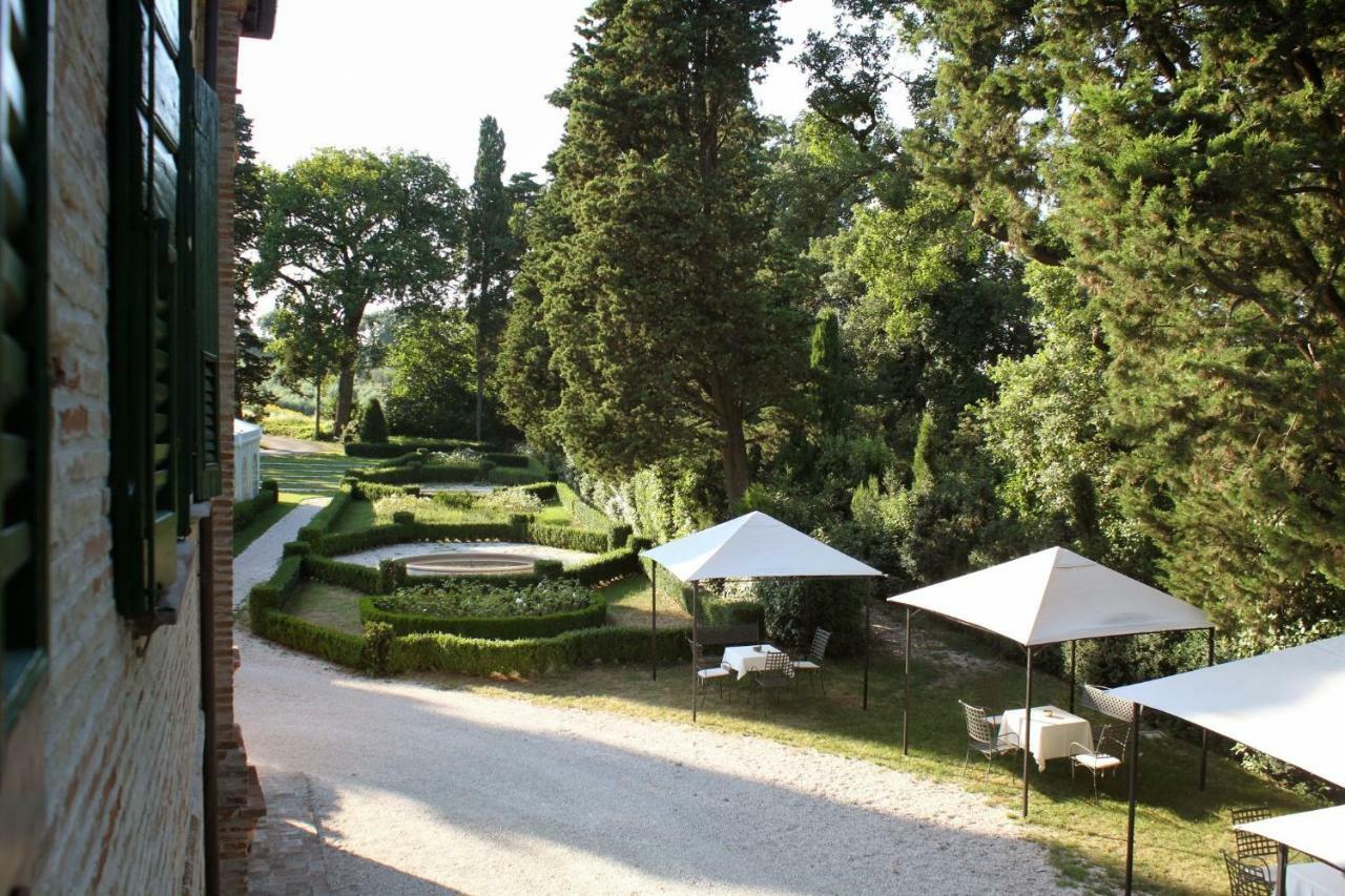 Villa Rinalducci Fano Exterior foto